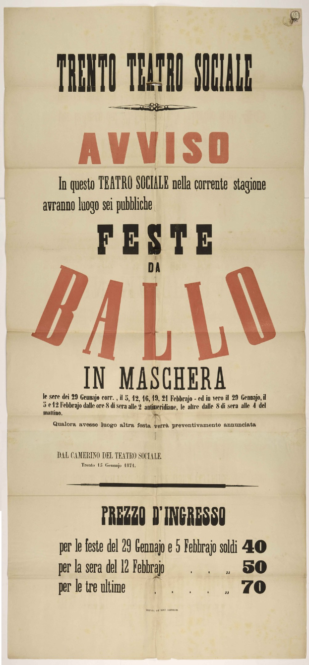 Plakat in Maschera, Italien, das ein altes Festival mit Text beschreibt.