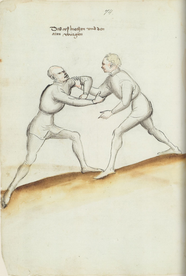 Zwei Männer stehen sich gegenüber und sind in eine körperliche Auseinandersetzung verwickelt, wobei einer der Männer einen Schlag austeilt und auf Papier mit sichtbarem Text steht.