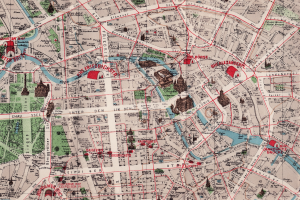 Alte detaillierte Karte von Berlin, Deutschland, mit Straßen, Parks, Gebäuden, Bäumen und Sehenswürdigkeiten mit Text.