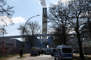 HZA-BI: Bielefeld Zoll beschlagnahmt 150.000 geschmuggelte Zigaretten / Tabakschmuggler auf A44 bei Anröchte gestoppt