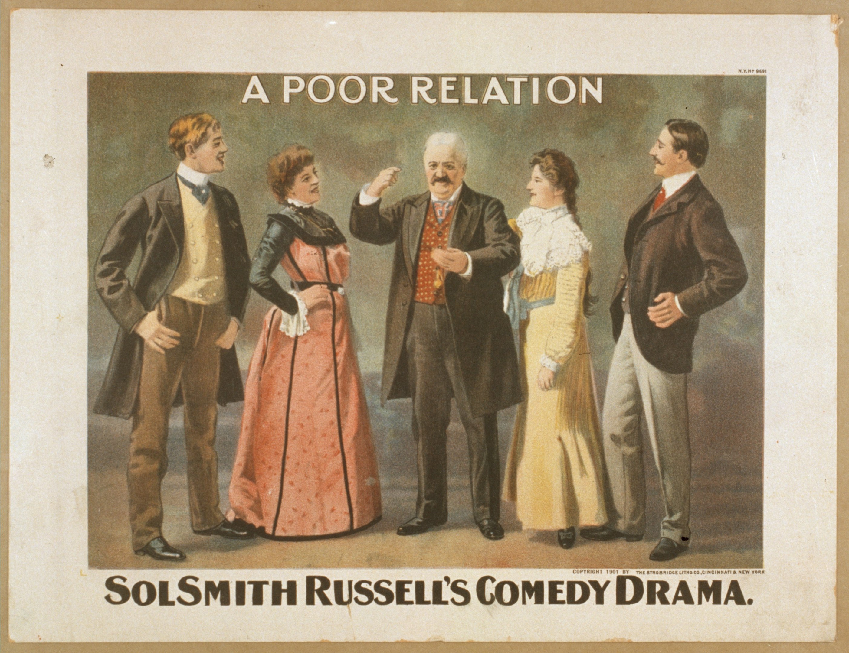 Plakat für "Sol Smith Russells Comedy-Drama: Eine schlechte Beziehung" mit einer vielfältigen Gruppe von Menschen in legerer Kleidung vor einem hellblauen Hintergrund.