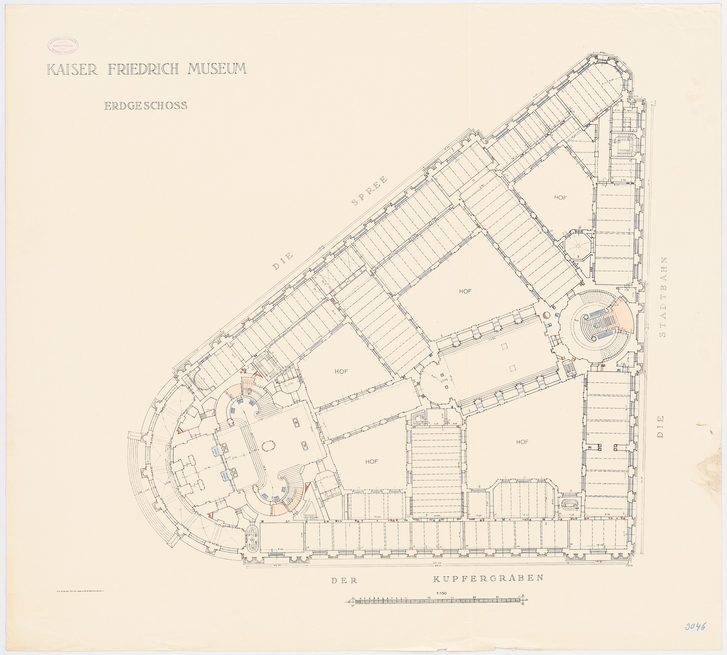 Schwarz-weißer architektonischer Grundriss des Kaiser Friedrich-Museums in Berlin, Deutschland, mit beschrifteten Räumen und Merkmalen.